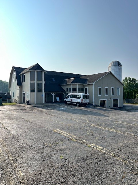 4400 Nine Mile Point Rd, Fairport, NY 14450