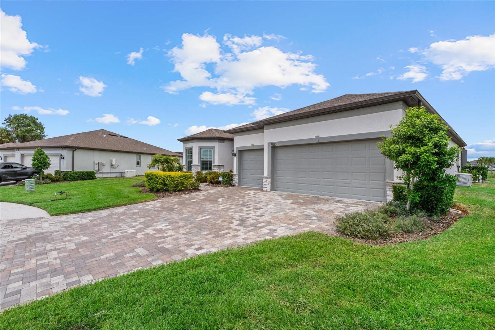 Residential in PARRISH 2