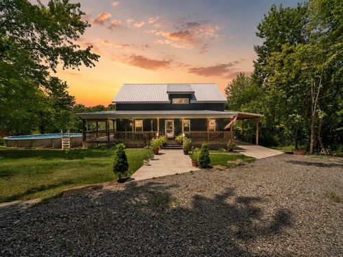 509 Iron Hill Rd, Burns, TN, 37029-5209 | Card Image