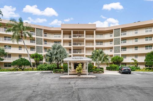 301-3505 Oaks Way, Pompano Beach, FL, 33069-5394 | Card Image