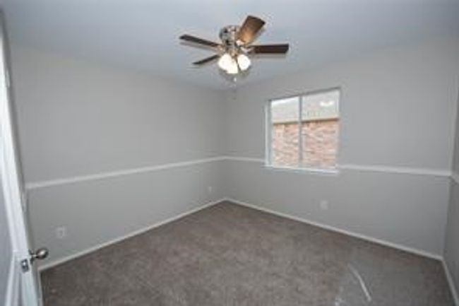 1410 Eagles Nest Trl, House other with 4 bedrooms, 2 bathrooms and null parking in Krum TX | Image 21
