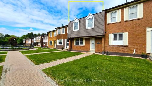 27-15 Brimwood Blvd, Scarborough, ON, M1V1E1 | Card Image