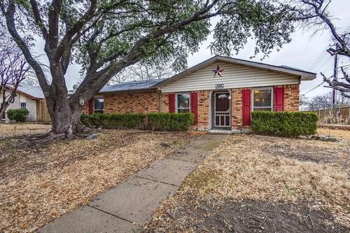 6338 Alta Oaks Dr, Garland, TX, 75043-5907 | Card Image