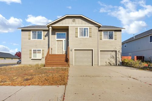 12712 W Pacific Ave, Airway Heights, WA, 99001 | Card Image