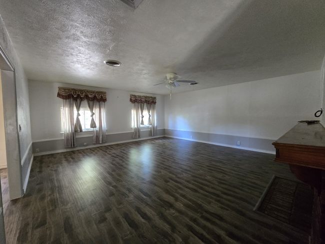 410 Muriel Dr, House other with 3 bedrooms, 2 bathrooms and null parking in Garland TX | Image 17