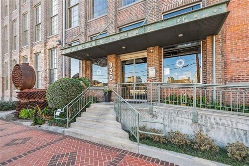 unit-327-920 Poeyfarre St, New Orleans, LA, 70130-3837 | Card Image