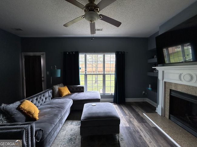 6550 Capitol Knl, Townhouse with 3 bedrooms, 3 bathrooms and null parking in Fairburn GA | Image 4