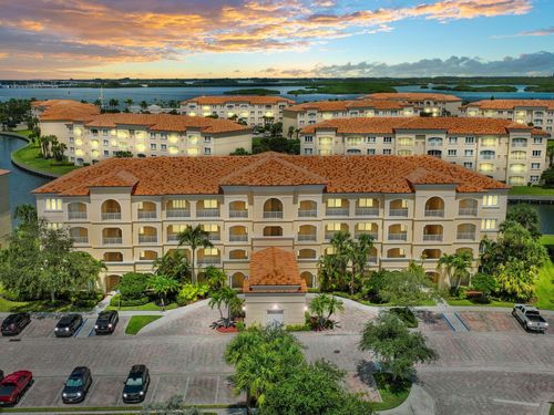 unit-306-18 Harbour Isle Dr W, Fort Pierce, FL, 34949-2770 | Card Image