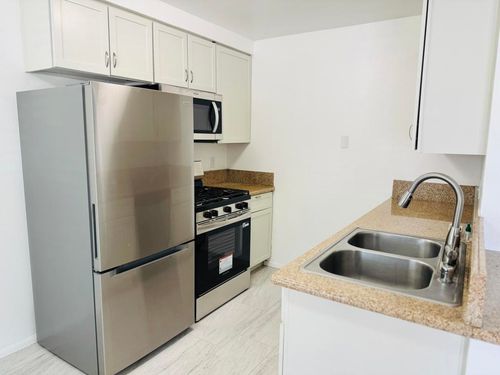 82815 Davis Dr, Indio, CA, 92201-7616 | Card Image