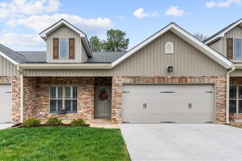 6817 Satya Way, Chattanooga, TN, 37412-4295 | Card Image