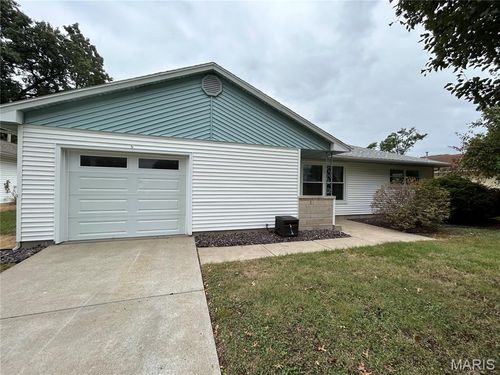 1349 Nelms Avenue, Centralia, IL, 62801 | Card Image