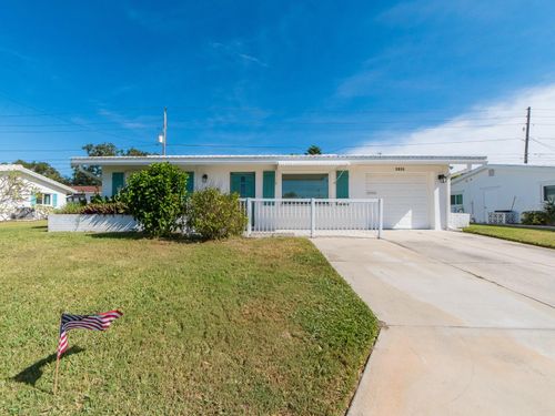 9157 140th Way, SEMINOLE, FL, 33776-2014 | Card Image