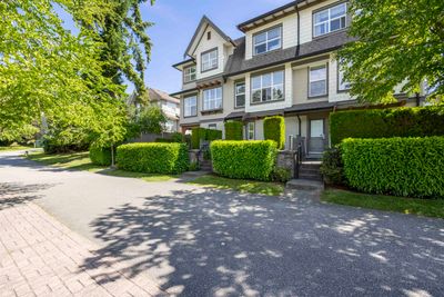 32 - 6736 Southpoint Dr, Townhouse with 3 bedrooms, 2 bathrooms and 1 parking in Burnaby BC | Image 1