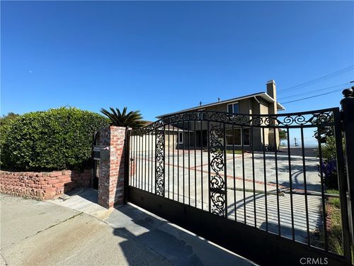 13678 Sycamore Dr, Whittier, CA, 90601-3847 | Card Image