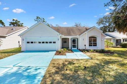 333 Chula Vista Ave, LADY LAKE, FL, 32159-5654 | Card Image