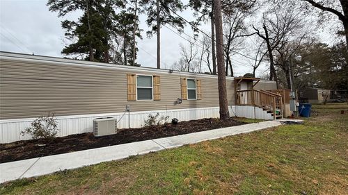 14348 W Ravine Run, Willis, TX, 77318-7414 | Card Image