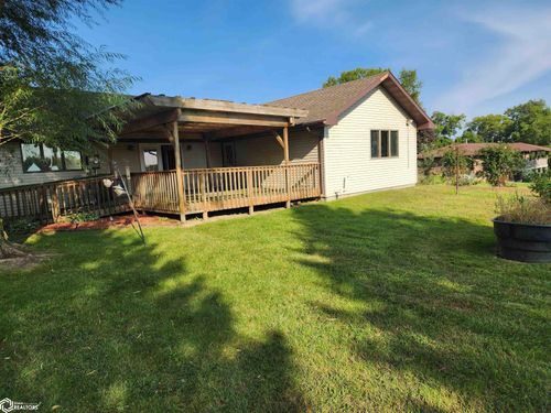 1402 Settlers Ln, Denison, IA, 51442-1132 | Card Image