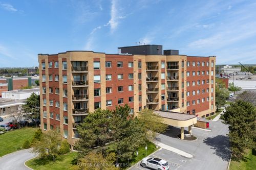 204-130 Wright Crescent, Kingston, ON, K7L5R1 | Card Image