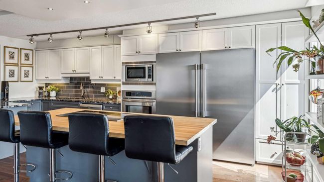 701 - 1208 14 Ave Sw, Condo with 3 bedrooms, 3 bathrooms and 2 parking in Calgary AB | Image 4