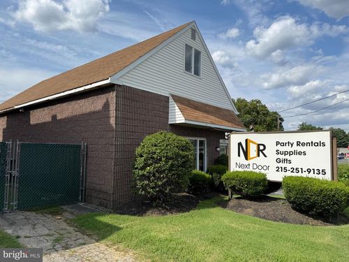 2365 Macdade Blvd, HOLMES, PA, 19043-1301 | Card Image