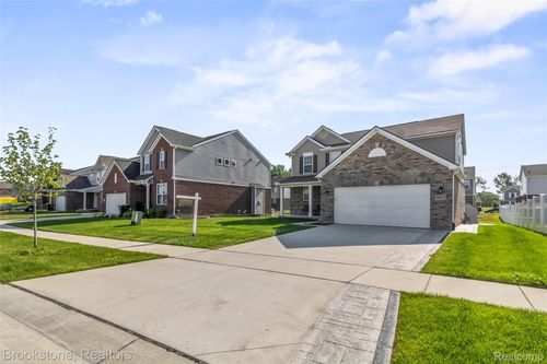 48672 Ivory Orchard Dr, Macomb, MI, 48042-2409 | Card Image