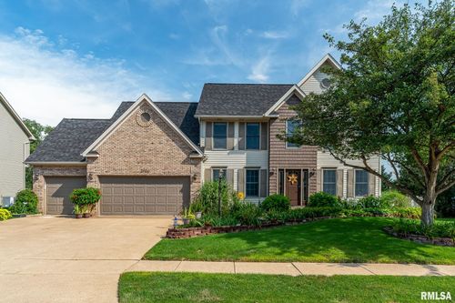 2946 Summertree Ave, Bettendorf, IA, 52722-6918 | Card Image