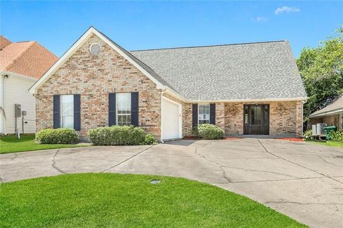 118 Darcy Ln, Slidell, LA, 70458-9004 | Card Image