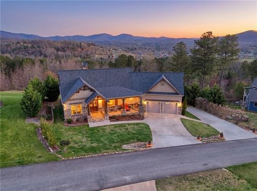 899 Ridge Pointe Way, Blairsville, GA, 30512-2797 | Card Image