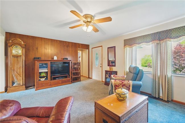 131 Howley Ave., House other with 3 bedrooms, 3 bathrooms and 1 parking in Chippewa Twp PA | Image 10