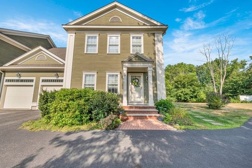 4-4 Stewart St, West Newbury, MA, 01985-1519 | Card Image