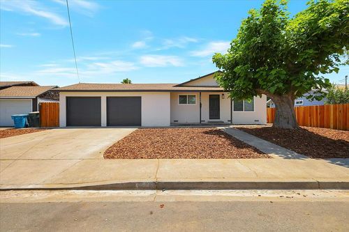 1908 Georgina Dr, Olivehurst, CA, 95961-4521 | Card Image