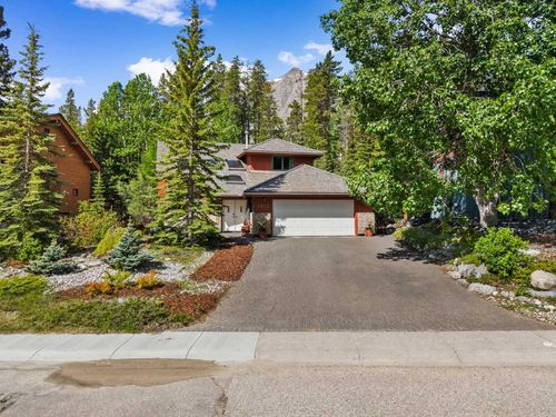 1072 Evergreen Cir, Canmore, AB, T1W2P9 | Card Image