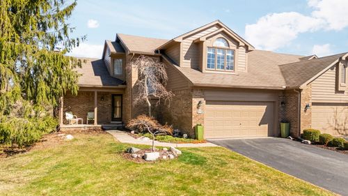 1261 Laurel View Dr, Ann Arbor, MI, 48105-9765 | Card Image