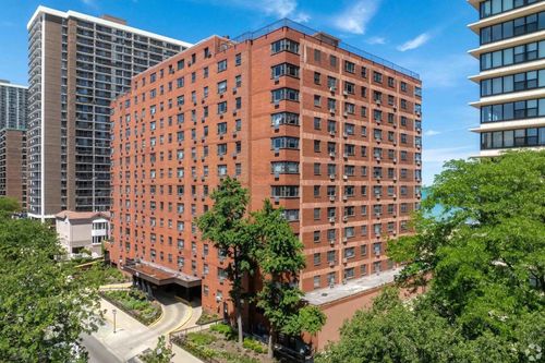 apt-403-5815 Sheridan Rd, Chicago, IL, 60660-3815 | Card Image