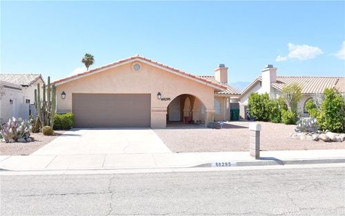 68295 Modalo Rd, Cathedral City, CA, 92234-6270 | Card Image