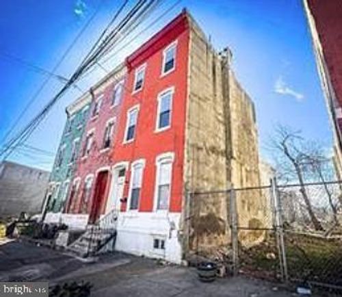 1822 N 1822 N Van Pelt Street, PHILADELPHIA, PA, 19121 | Card Image