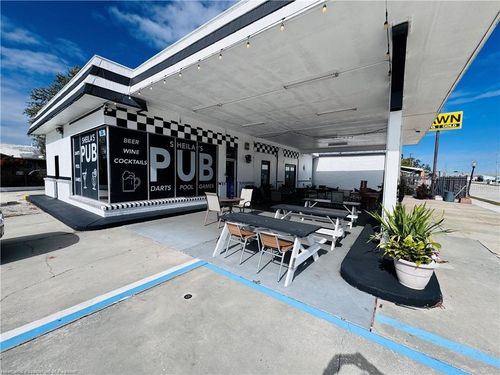 407 N Ridgewood Dr, SEBRING, FL, 33870-7208 | Card Image