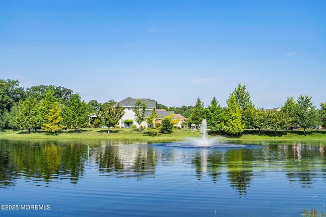 19 E Francesa Ct, Home with 3 bedrooms, 3 bathrooms and null parking in Farmingdale NJ | Image 76