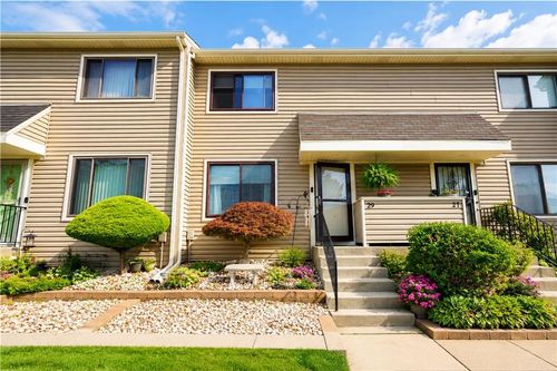 29 Wood Court, Staten Island, NY, 10309 | Card Image