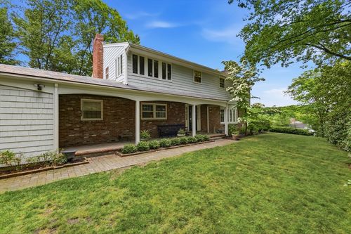 11 Pickman Rd, Beverly, MA, 01915-4729 | Card Image
