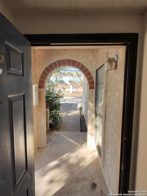 311-6100 Woodlake, San Antonio, TX, 78244 | Card Image