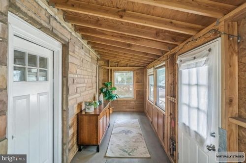 464 S Andrews Ave, Glenolden, PA, 19036-1704 | Card Image