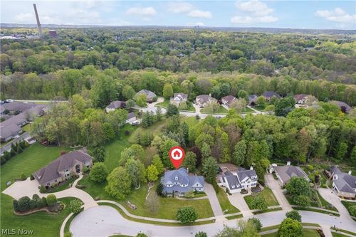 2658 High Hampton Trl, Cuyahoga Falls, OH, 44223-3728 | Card Image