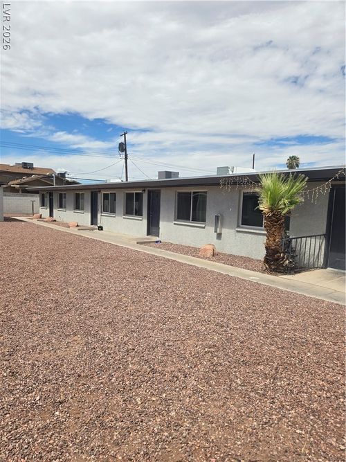 5-2107 Statz St, North Las Vegas, NV, 89030-6517 | Card Image