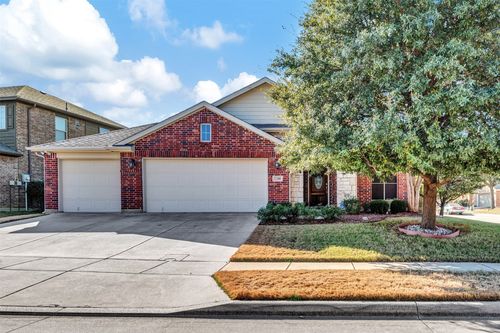 1200 Catbird Dr, Little Elm, TX, 75068-8516 | Card Image