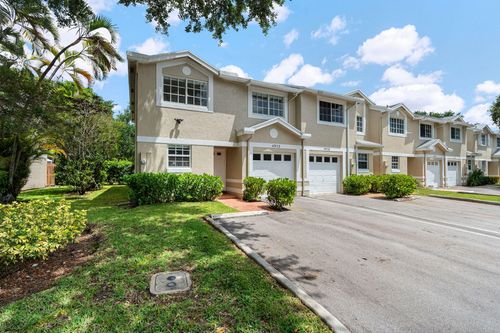 4952 Sw 122nd Terrace, Cooper City, FL, 33330 | Card Image