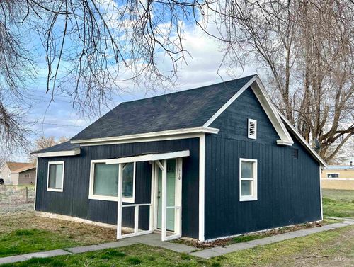 110 Sears St, Minidoka, ID, 83350-8446 | Card Image