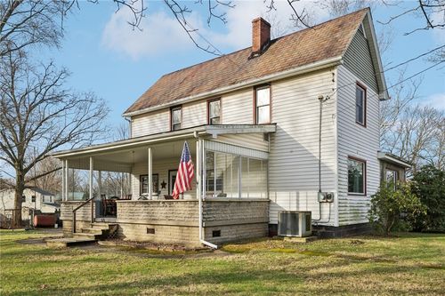 4553 Marr Rd, Pulaski, PA, 16143-3717 | Card Image