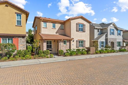 42 Huddlestone Circle, Roseville, CA, 95661 | Card Image