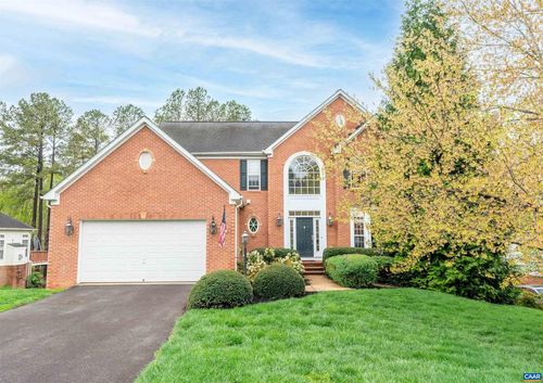 205 Whispering Woods Pl, ZION CROSSROADS, VA, 22942-6947 | Card Image